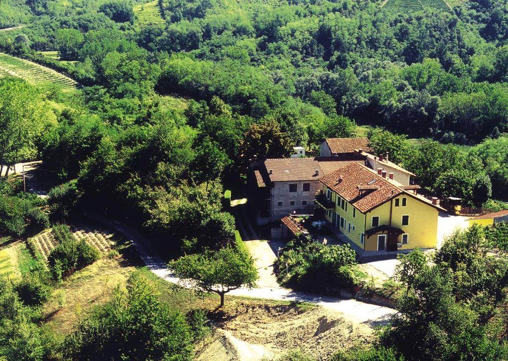 Agriturismo Cascina Vrona Βίλα Monteu Roero Εξωτερικό φωτογραφία